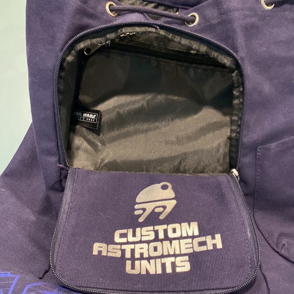 Galaxy Edge StarWars droid backpack - Picture 3 of 10